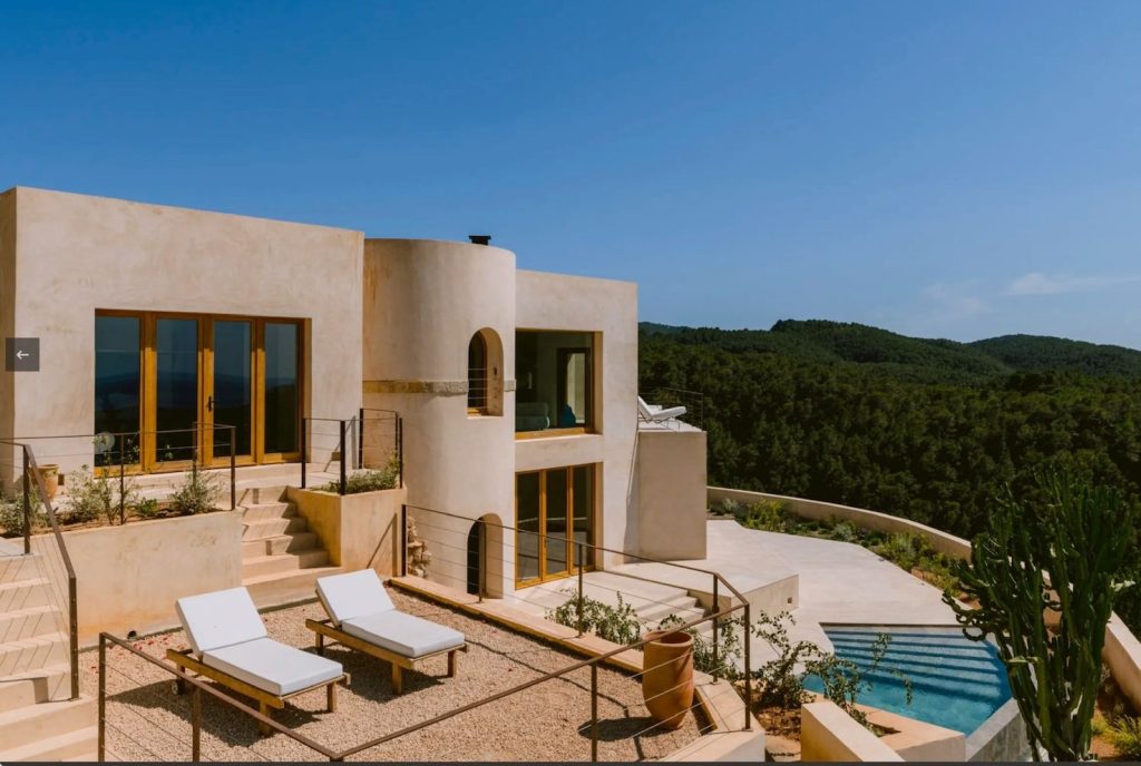 LOVELY-LOCATIONS-PRODUCTIONS-IBIZA-VILLA-SEAVIEW-LUXURY-GRAPHIC1