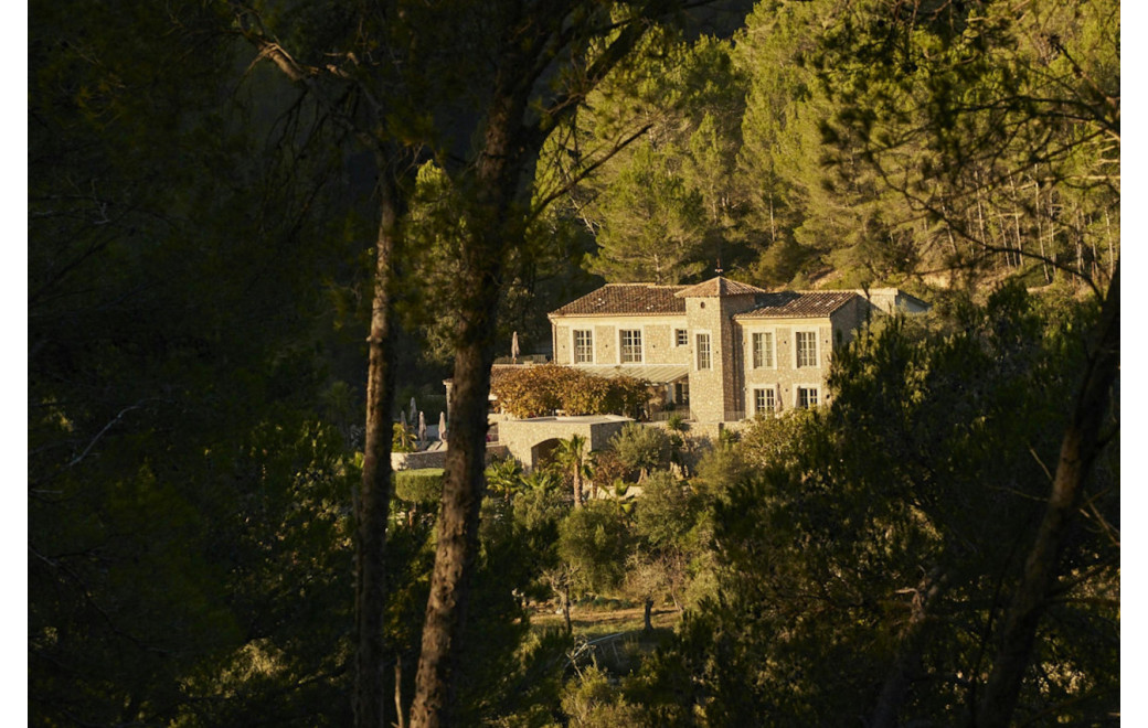 Casa Campo — nature-reserve estate near Andratx with pine forest and pool, Mallorca film location