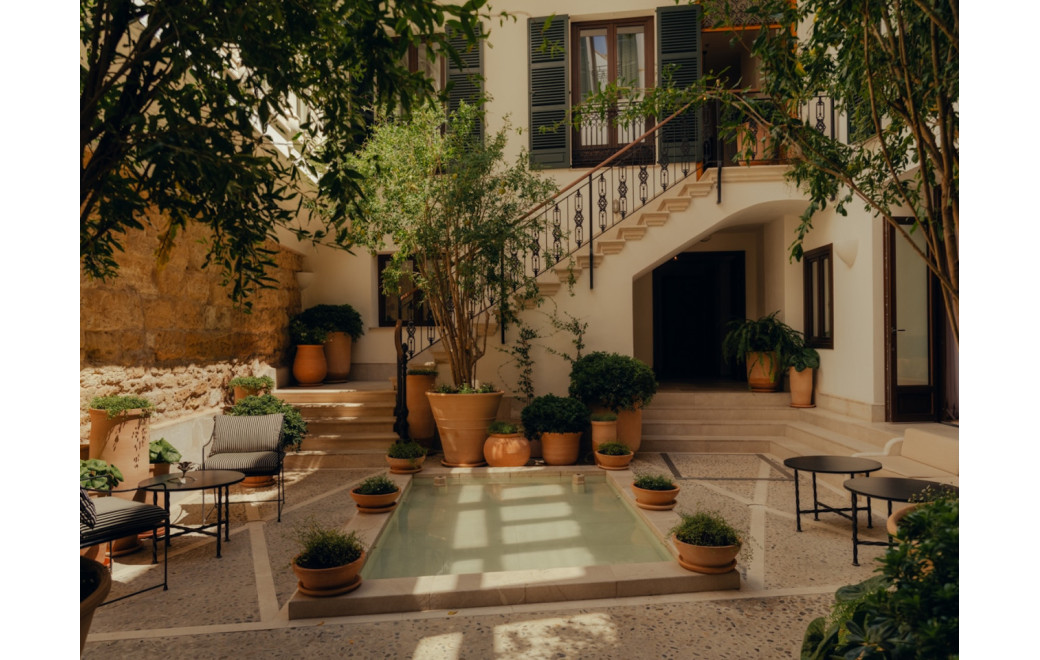 17th-century palace hotel and design villas in Palma